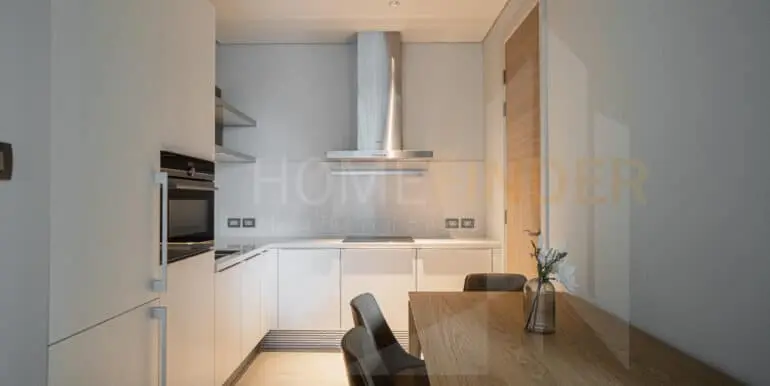 Sindhorn Residence (1bed)-4