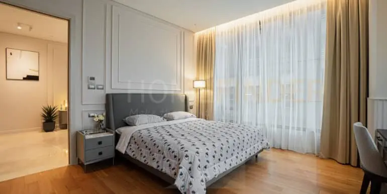Sindhorn Residence (1bed)-7
