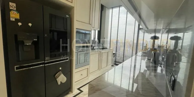 Esse at Singha - Dup3BR4WC250sqm - 05