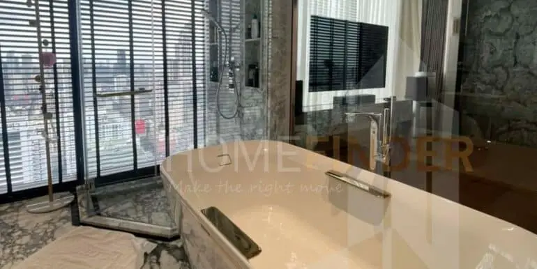 Esse at Singha - Dup3BR4WC250sqm - 08