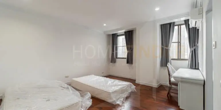 Govind Tower Sukhumvit 21 (3b 120k)-19