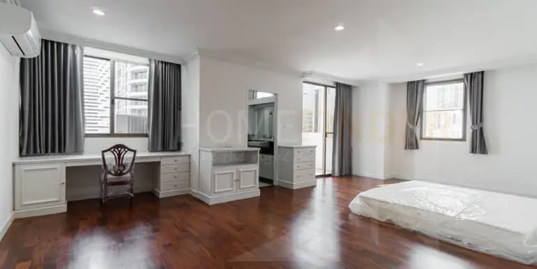 Govind Tower Sukhumvit 21 (3b 120k)-22