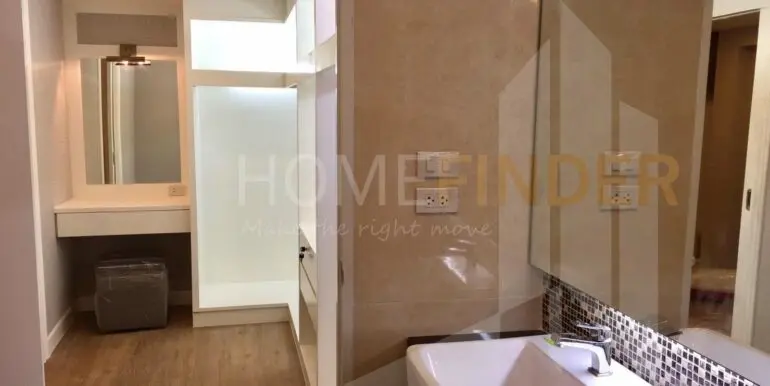 Townhouse in Ekkamai - 3BR4WC350sqm - 07