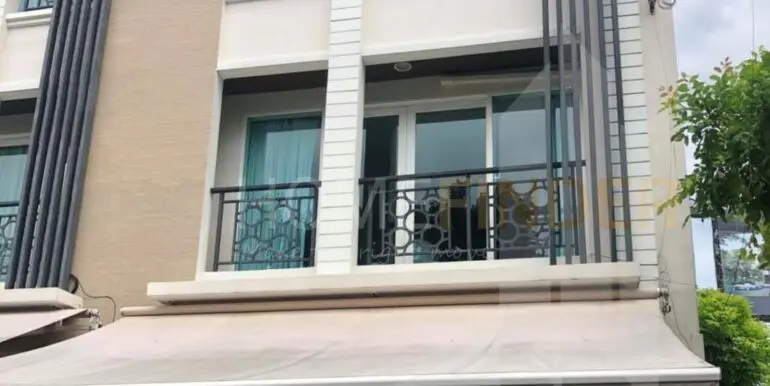 Baan Klang Muang Rama 9 - 3BR3WC26.3sqwa - 01