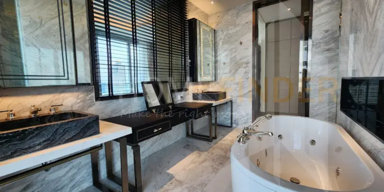 The Residences At Mandarin Oriental - 3BR4WC223.98Sqm - 06