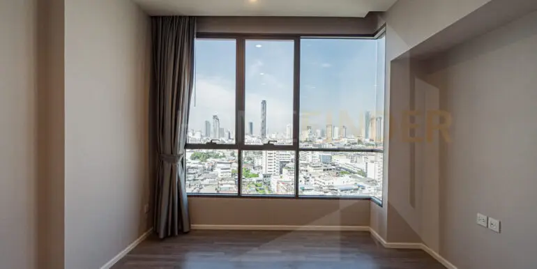 The Room Sathon - St. Louis-10