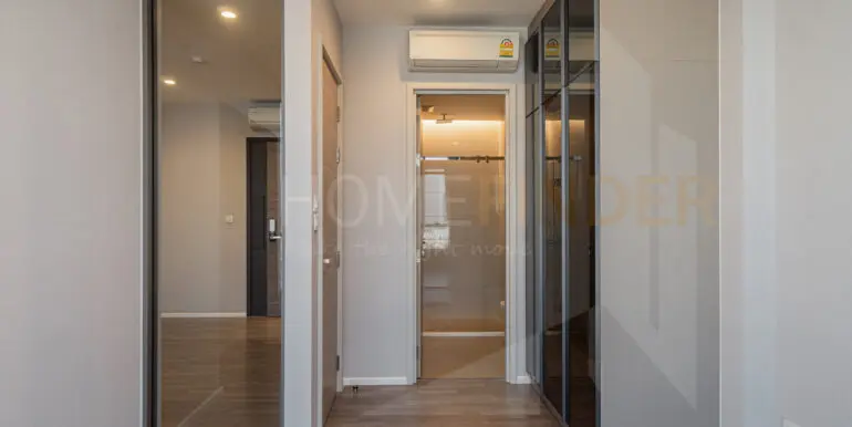 The Room Sathon - St. Louis-12