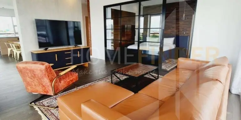 Penthouse Condominium 3 - 3BR4WC250sqm - 02