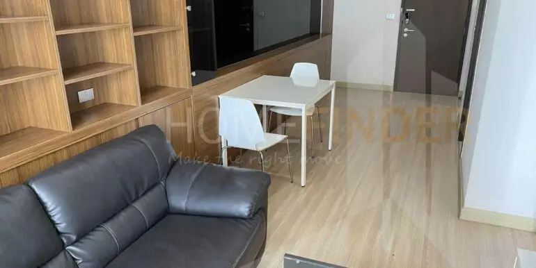 Sky Walk Condominium - 1BR1WC51sqm - 01