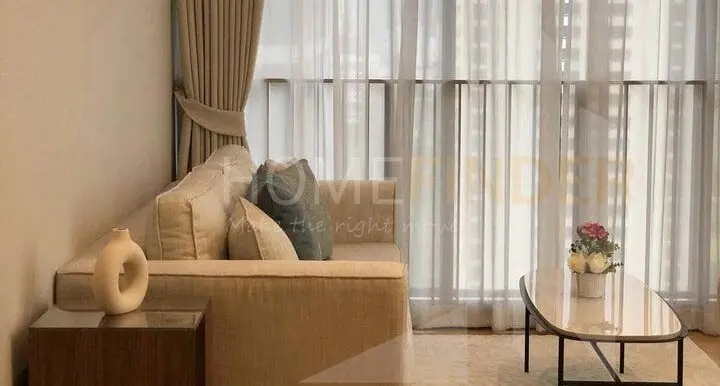 28 Chidlom - 2BR2WC70sqm - 01