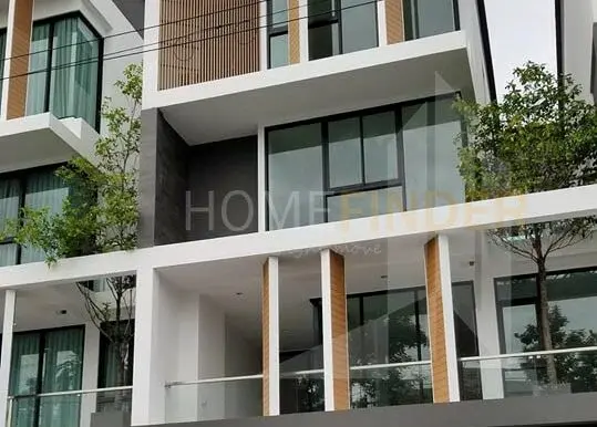 Glam By AssetWise - 3BR4WC385sqm - 01