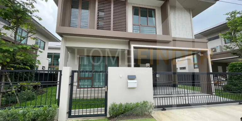 Burasiri Krungthep Kreetha - 4BR4WC196sqm - 01