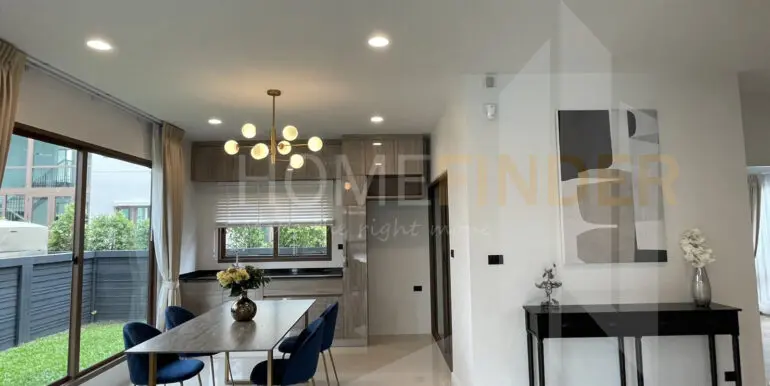 Burasiri Krungthep Kreetha - 4BR4WC196sqm - 04