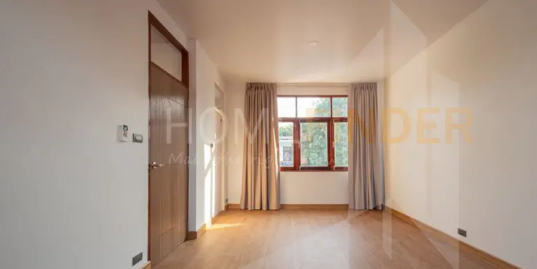 Single House in Ladprao - 3BR2WC200sqm - 08
