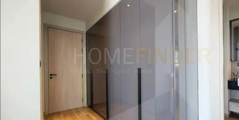 The Lofts Asoke-10