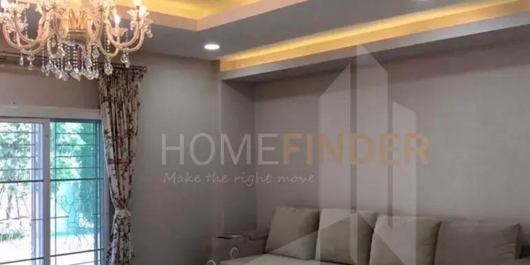 House in Phahonyothin 34 - 02