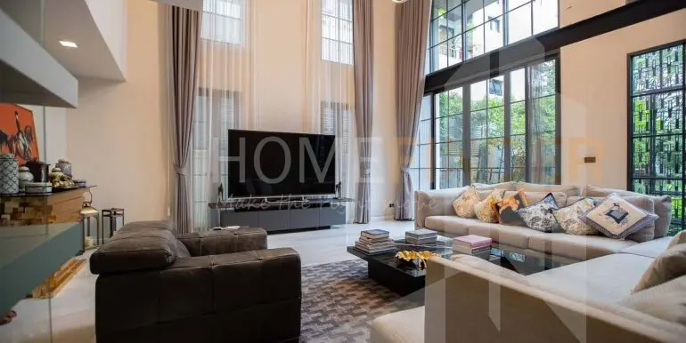 House in Pattanakarn32 - 3BR4WC220Sqm-2