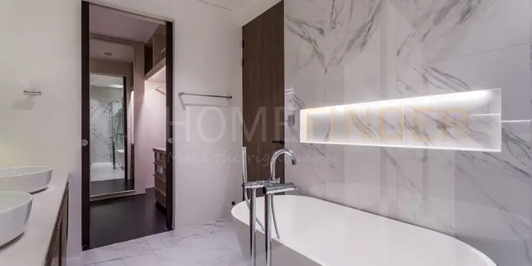 Bright Sukhumvit 24-21