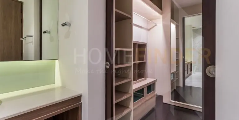 Bright Sukhumvit 24-22