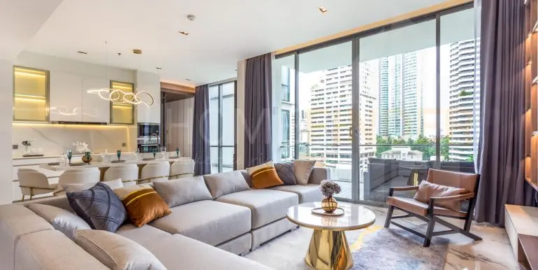 Bright Sukhumvit 24-25