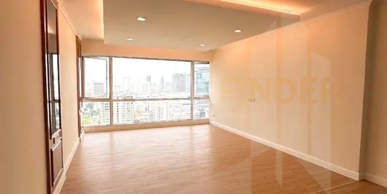 Bright Sukhumvit 24