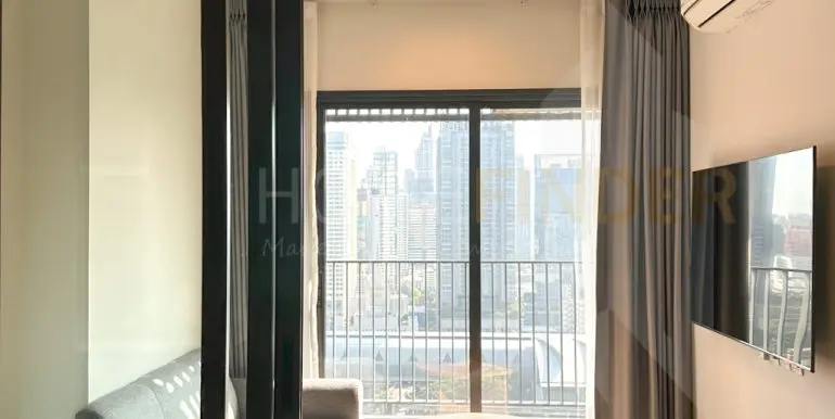 Bright Sukhumvit 24