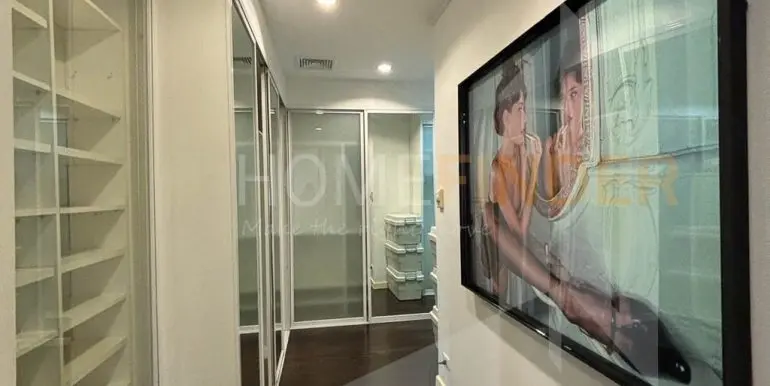 House in Pattanakarn32 - 3BR4WC220Sqm-9