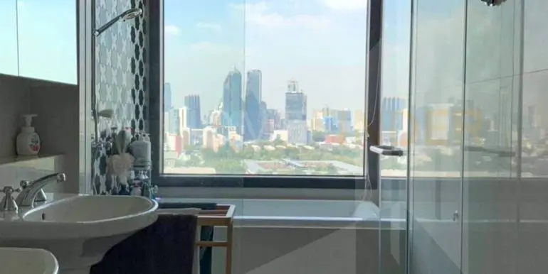 Bright Sukhumvit 24