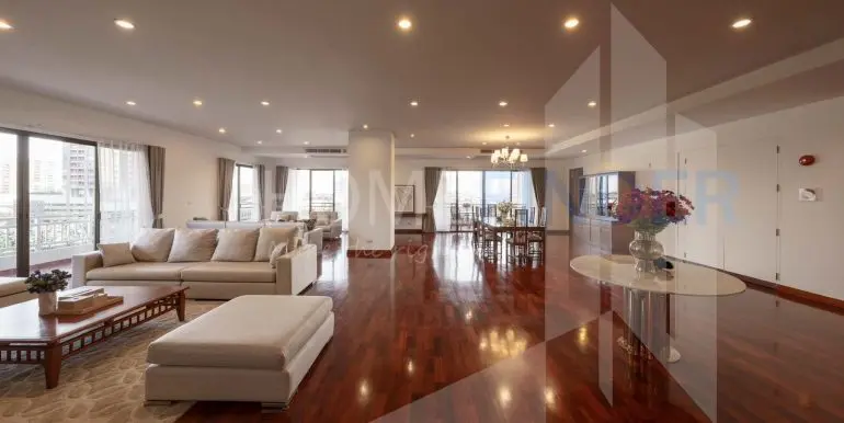 House in Pattanakarn32 - 3BR4WC220Sqm-2