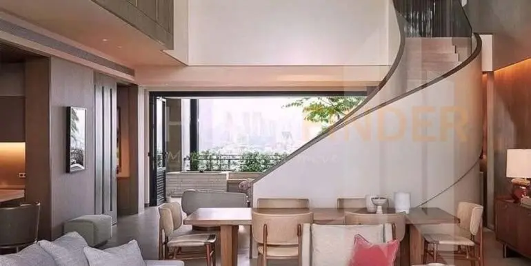 House in Pattanakarn32 - 3BR4WC220Sqm-2