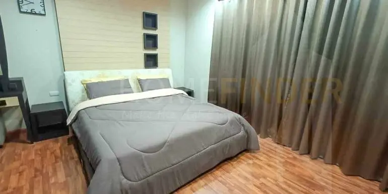 Bright Sukhumvit 24