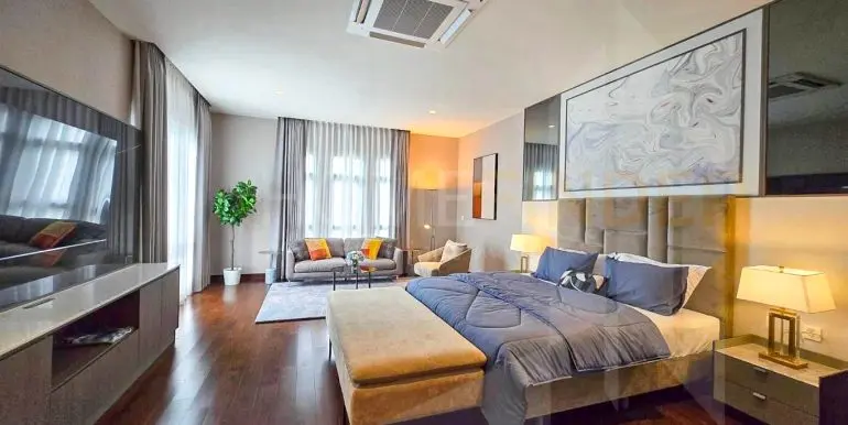 Bright Sukhumvit 24-14