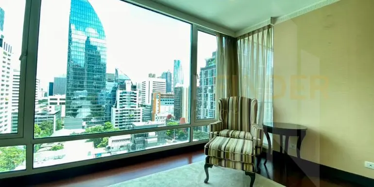 Bright Sukhumvit 24-20