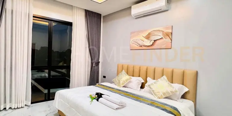 Bright Sukhumvit 24-7