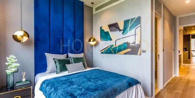 Bright Sukhumvit 24-7