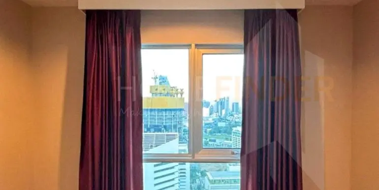 Bright Sukhumvit 24-6
