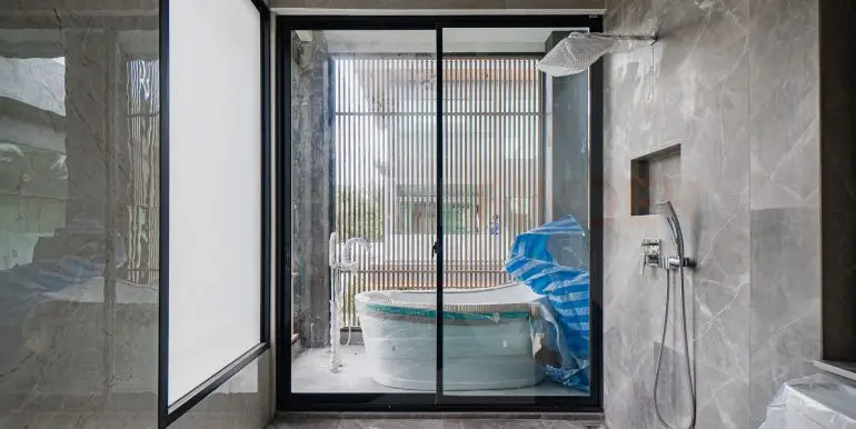 DSC08036