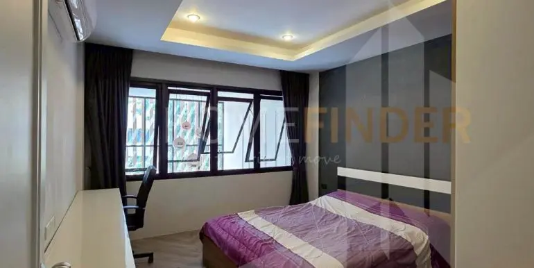 House in Pattanakarn32 - 3BR4WC220Sqm-11