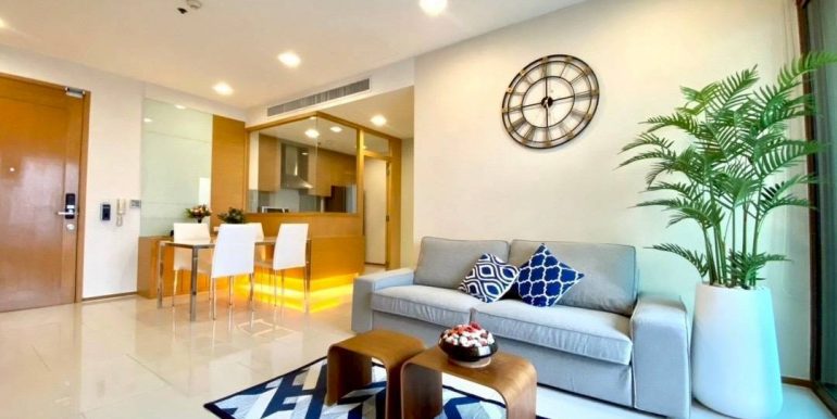 LINE_ALBUM_Emperio place k.Jit_260409_7